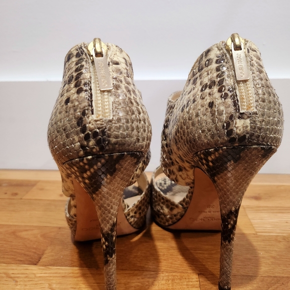 High heels - Picture 3 of 4